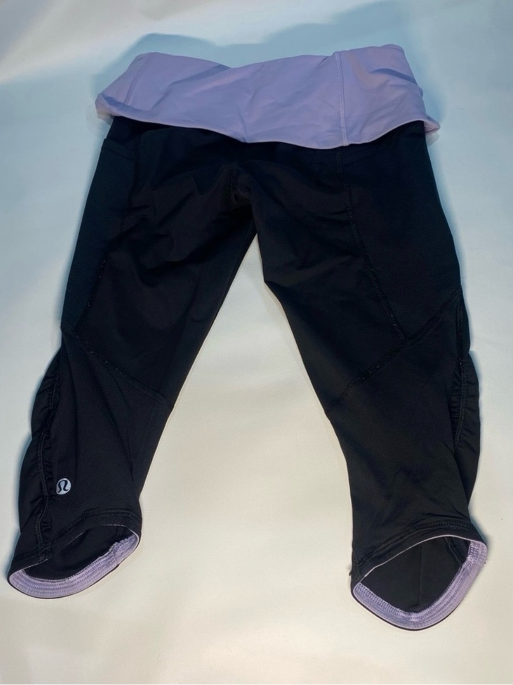 Lululemon Black Crop Leggings Purple Waist Yoga Pants Size 4